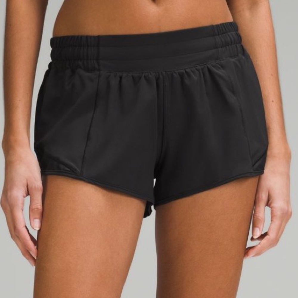 Hotty Hot Low-Rise Lined Short